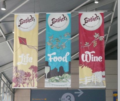 fabric-hanging-banner